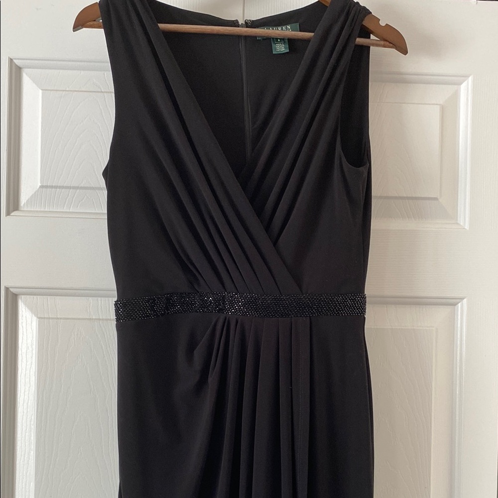 Elegant Black Sleeveless Dress